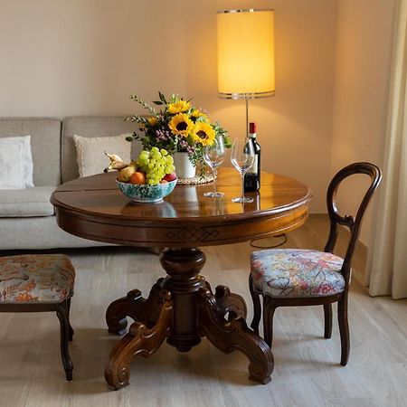Modern Apartments In The Heart Of Firenze Bagian luar foto