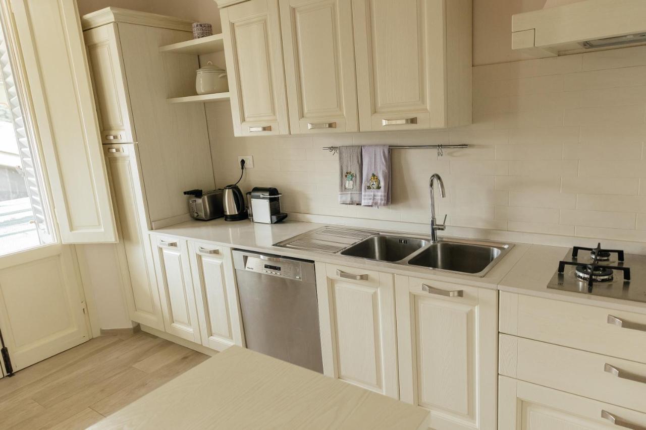 Modern Apartments In The Heart Of Firenze Bagian luar foto
