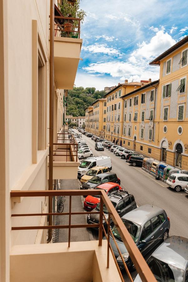 Modern Apartments In The Heart Of Firenze Bagian luar foto