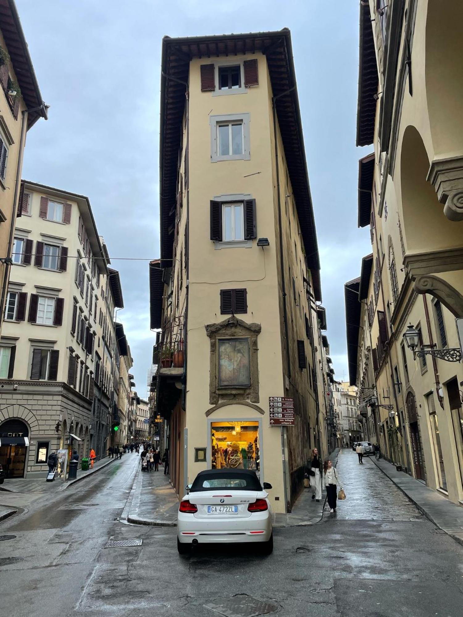 Modern Apartments In The Heart Of Firenze Bagian luar foto